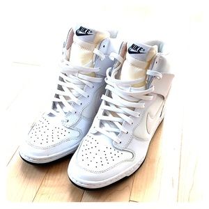 Nike Dunk Ski Hi White